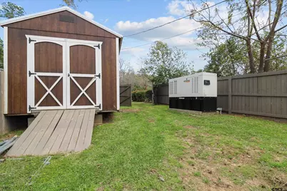 2105 Cardinal Circle, Jacksonville, TX 75766 - Photo 5