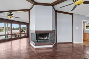 2105 Cardinal Cir, Jacksonville, TX 75766 - Photo 9