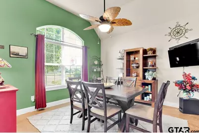 717 White Bear Trl, Lindale, TX 75771 - Photo 9