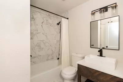 1722 N Hill Ave, Tyler, TX 75702 - Photo 19