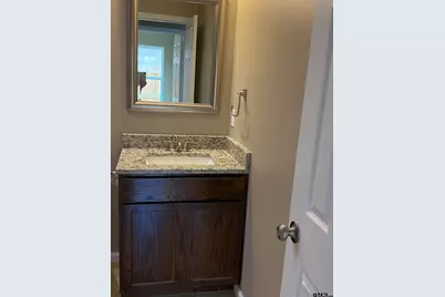 2125 N Emerson Ave, Tyler, TX 75702 - Photo 15