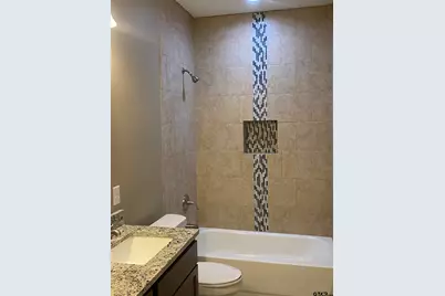 2125 N Emerson Ave, Tyler, TX 75702 - Photo 19