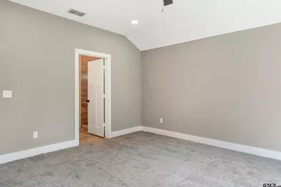 16418 Crossing Circle, Lindale, TX 75771 - Photo 11