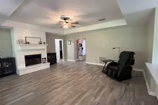 317 Amberwood Cir, Tyler, TX 75701 - Photo 5