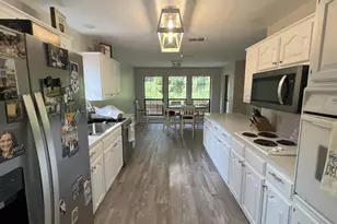 317 Amberwood Cir, Tyler, TX 75701 - Photo 9