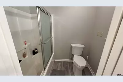 317 Amberwood Circle, Tyler, TX 75701 - Photo 17