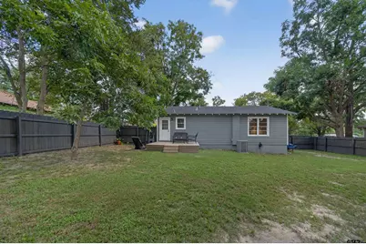 105 Holcomb, Frankston, TX 75763 - Photo 13