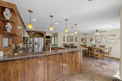 5766 Fm 279, Ben Wheeler, TX 75754 - Photo 17