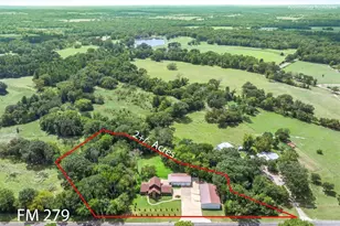 5766 FM 279, Ben Wheeler, TX 75754 - Photo 3