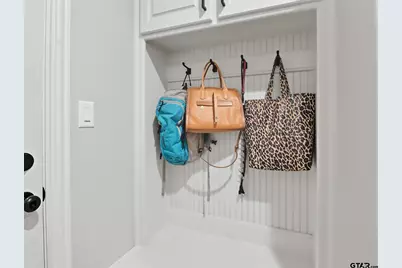 4501 Windsor Park Ln, Kilgore, TX 75662 - Photo 33