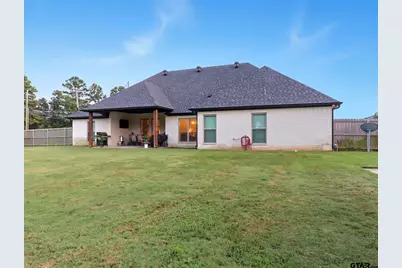 4501 Windsor Park Ln, Kilgore, TX 75662 - Photo 35