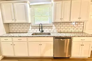 1914 Parklen, Tyler, TX 75701 - Photo 11