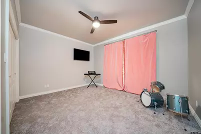 219 Hunters Cir, Longview, TX 75605 - Photo 25