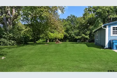 607 E Duval, Troup, TX 75789 - Photo 25