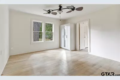 107 Mallory St, Lindale, TX 75771 - Photo 21