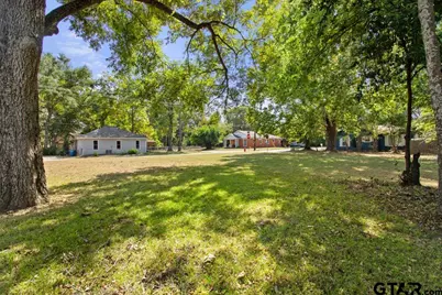 111 Mallory St, Lindale, TX 75771 - Photo 5