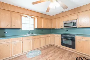 171 N Echo Ln, Rusk, TX 75785 - Photo 9