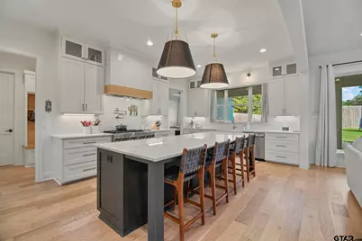 1242 Colt, Tyler, TX 75703 - Photo 9