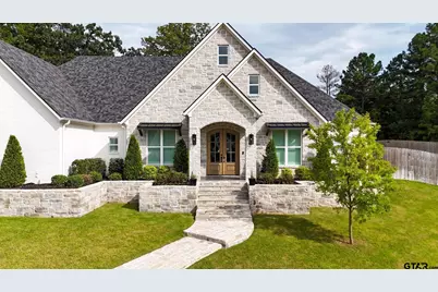 1242 Colt, Tyler, TX 75703 - Photo 3