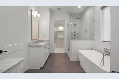 1242 Colt, Tyler, TX 75703 - Photo 27