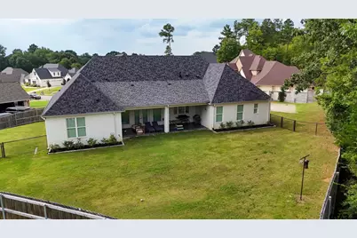 1242 Colt, Tyler, TX 75703 - Photo 37