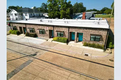 901 Broadway Blvd, Kilgore, TX 75662 - Photo 1