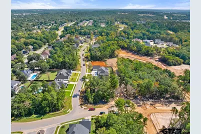 2348 Hidden Creek Trail, Tyler, TX 75703 - Photo 17