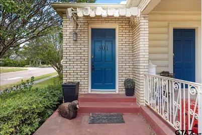 301 E Blair, Mineola, TX 75773 - Photo 1