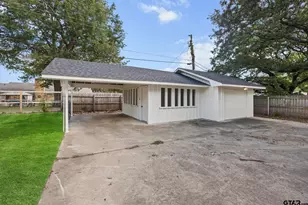 810 Pineland Ln, Lindale, TX 75771 - Photo 31