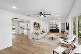 810 Pineland Ln, Lindale, TX 75771 - Photo 5