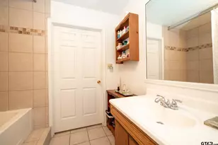 1000 Co Rd 3211, Jacksonville, TX 75766 - Photo 43