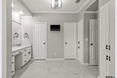 100 Turnberry Circle, Mt Pleasant, TX 75455 - Photo 33