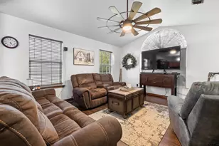 2406 S Cr 3107, Henderson, TX 75654 - Photo 3