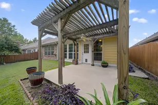 1869 Hollylake Cir, Tyler, TX 75703 - Photo 37