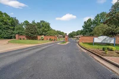 1869 Hollylake Circle, Tyler, TX 75703 - Photo 41