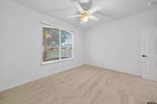 1869 Hollylake Cir, Tyler, TX 75703 - Photo 11