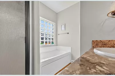 709 Linus Lane, Lindale, TX 75771 - Photo 25