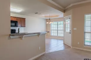 421 W Cumberland Rd, Tyler, TX 75703 - Photo 9