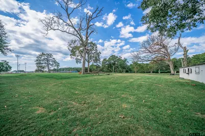 1901 Byrd Rd, Jacksonville, TX 75766 - Photo 41