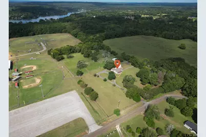 1901 Byrd Rd, Jacksonville, TX 75766 - Photo 47