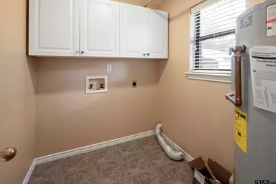 433 Knollwood Lane, Holly Lake Ranch, TX 75765 - Photo 33