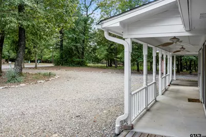 433 Knollwood Lane, Holly Lake Ranch, TX 75765 - Photo 37