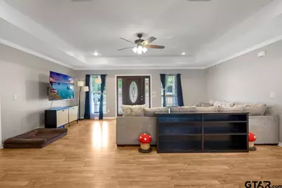 708 E Paschal Street, Troup, TX 75789 - Photo 9