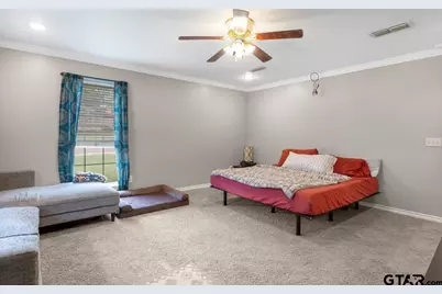708 E Paschal Street, Troup, TX 75789 - Photo 23