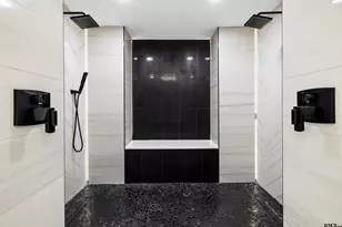 1300 Montclair St, Longview, TX 75601 - Photo 17