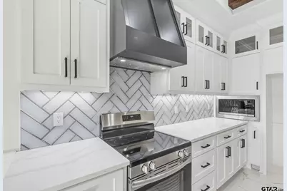 11089 W Tammi Trail, Tyler, TX 75709 - Photo 9