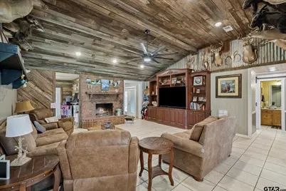 350 Alaska, Van, TX 75790 - Photo 15