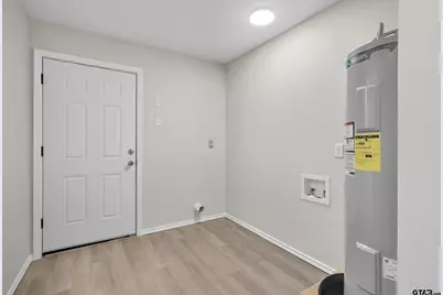 1005 E 9th, Mt Pleasant, TX 75455 - Photo 9