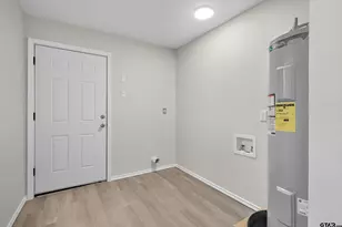 1005 E 9th, Mt Pleasant, TX 75455 - Photo 9