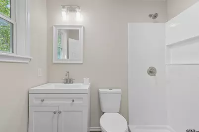 1005 E 9th, Mt Pleasant, TX 75455 - Photo 19